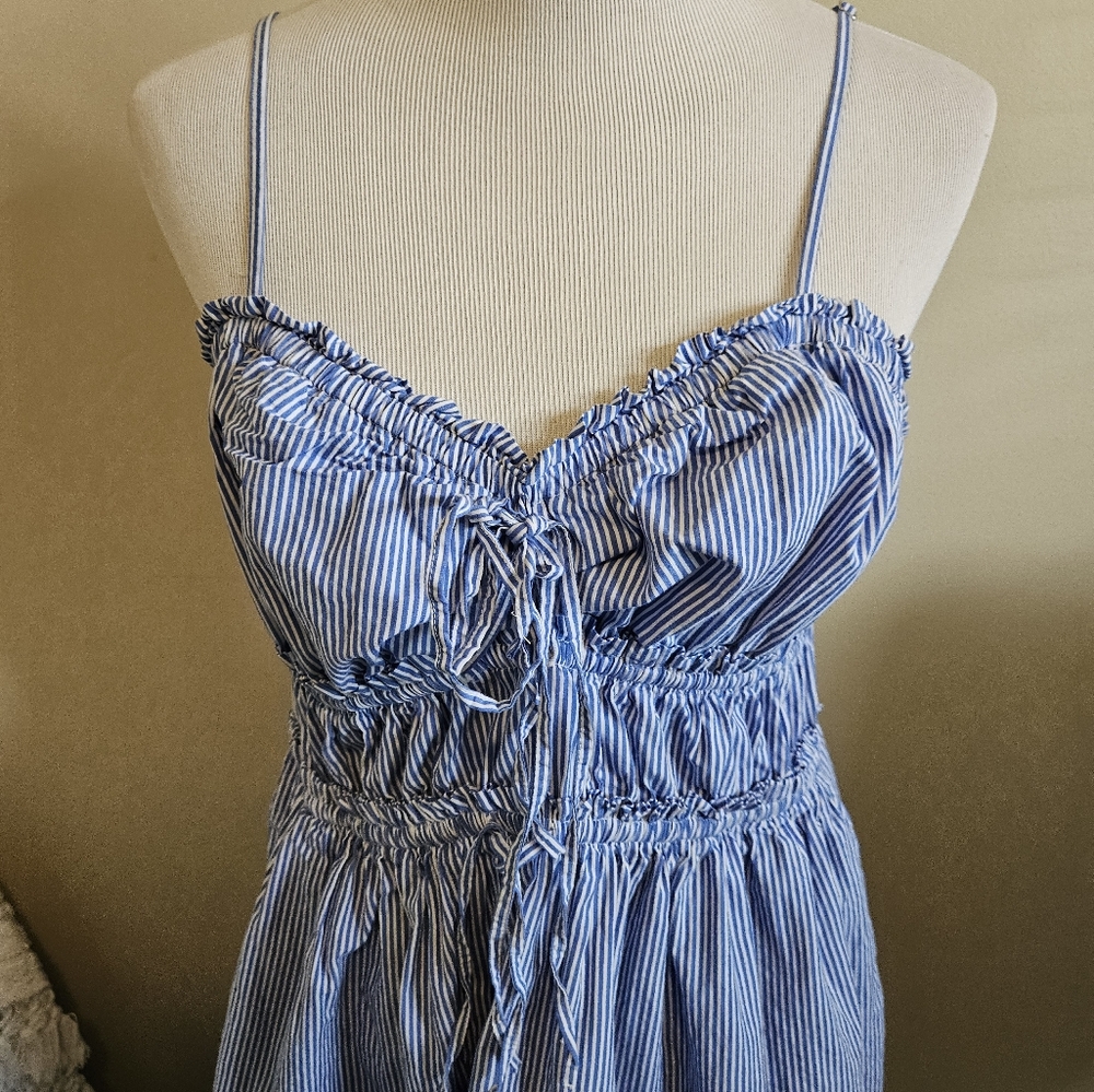 Free Asembley Blue and White Stripped Dress 100% Rayon Size Large. - Picture 9 of 16